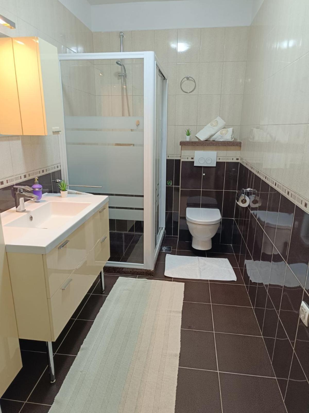 Apartments Frano I Franka By The Sea 오레비츠 객실 사진